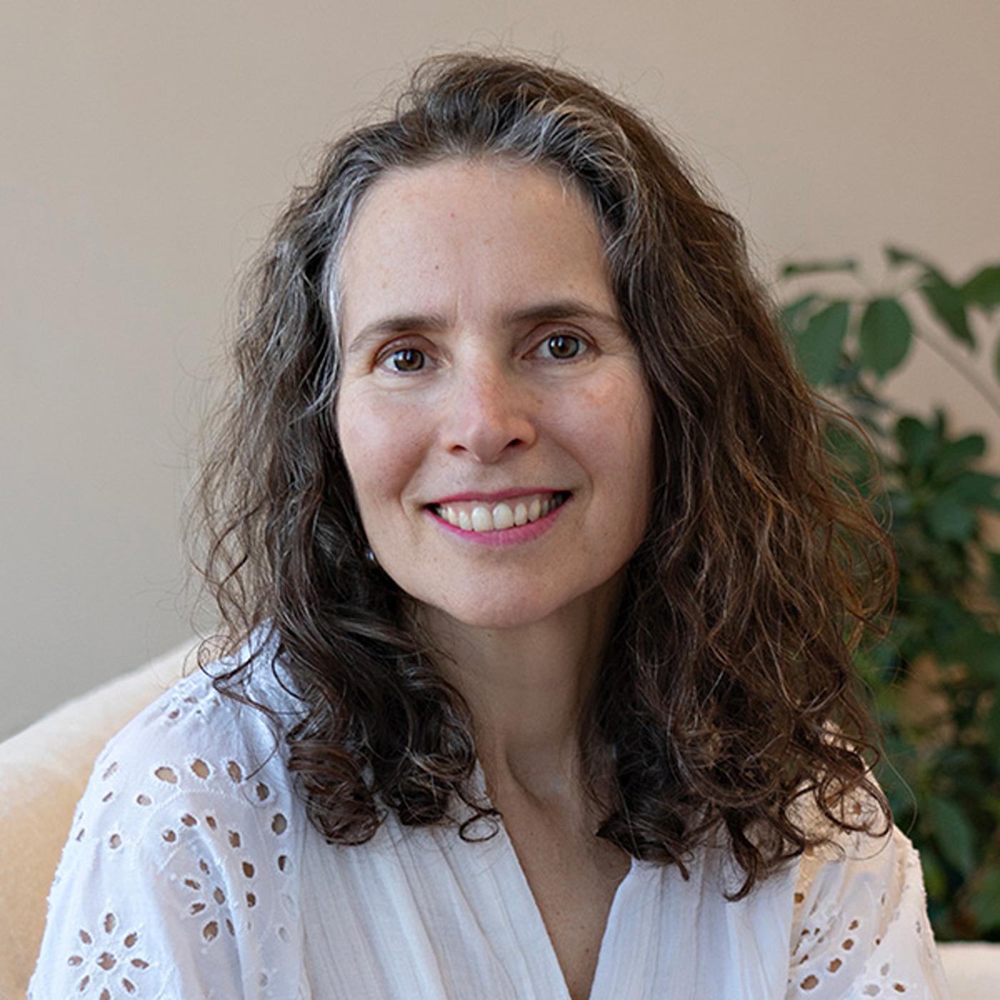 Close Up Radio Welcomes Back Integrative Health Coach Lenore Shepard of Coaching With Lenore episode artwork