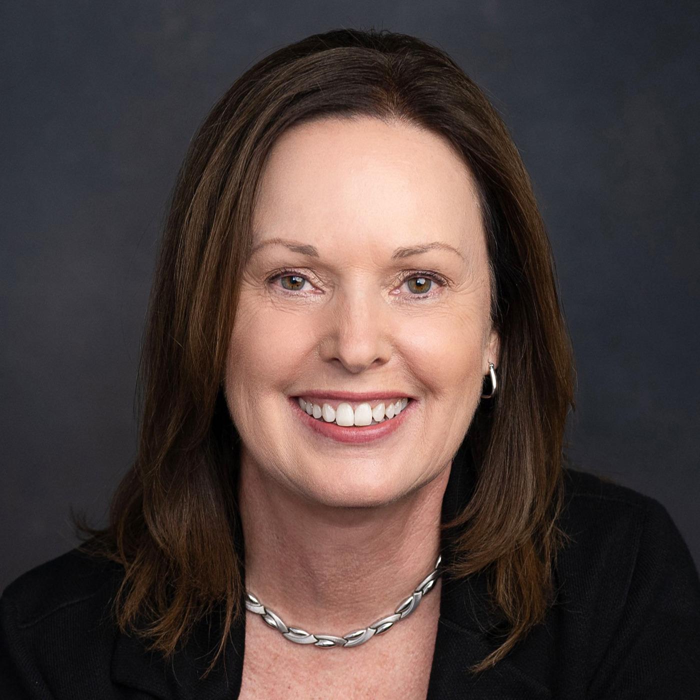 Close Up Radio Spotlights Executive Leadership Coach Angie O’Donnell of 3D Leadership Group
