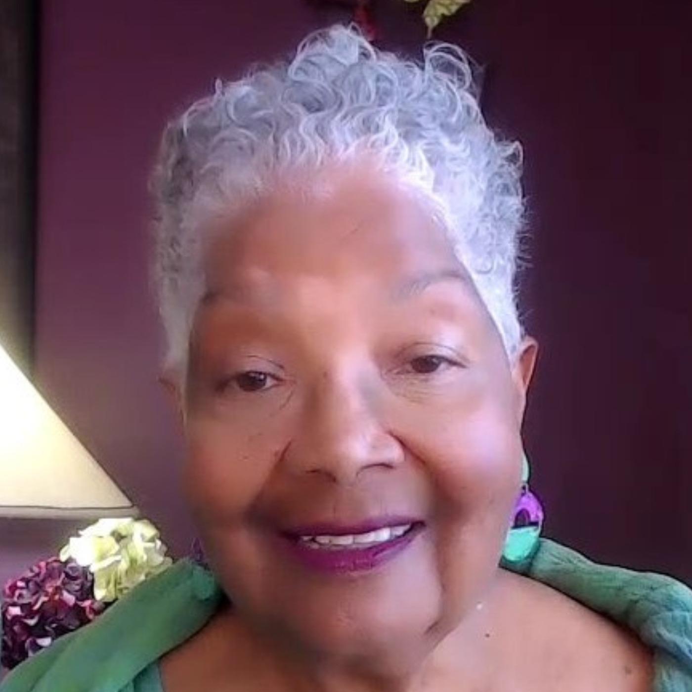 Close Up Radio Spotlights Personal Consciousness Coach Doris Shannon of Deep Coaching episode artwork