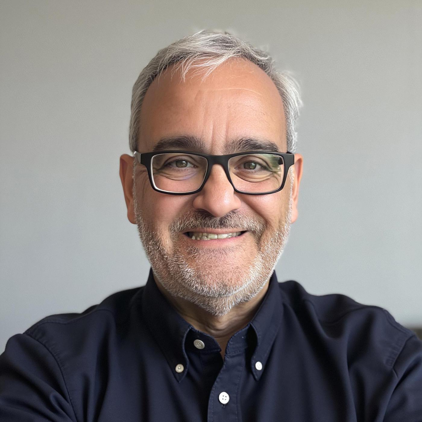 Close Up Radio Welcomes Back Joe Carvalho of Human Health Strategies and ROARANGE Business Strategies episode artwork