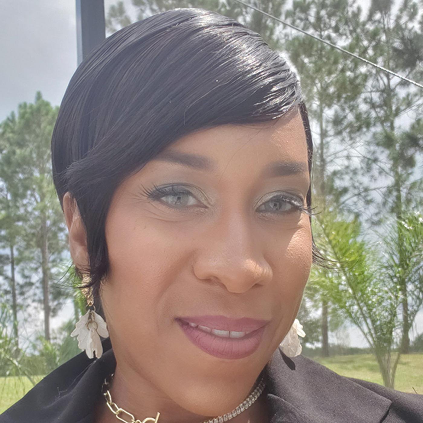 Part 1: Close Up Radio Spotlights Chéri Allen of @Choice Coaching and Consulting LLC episode artwork