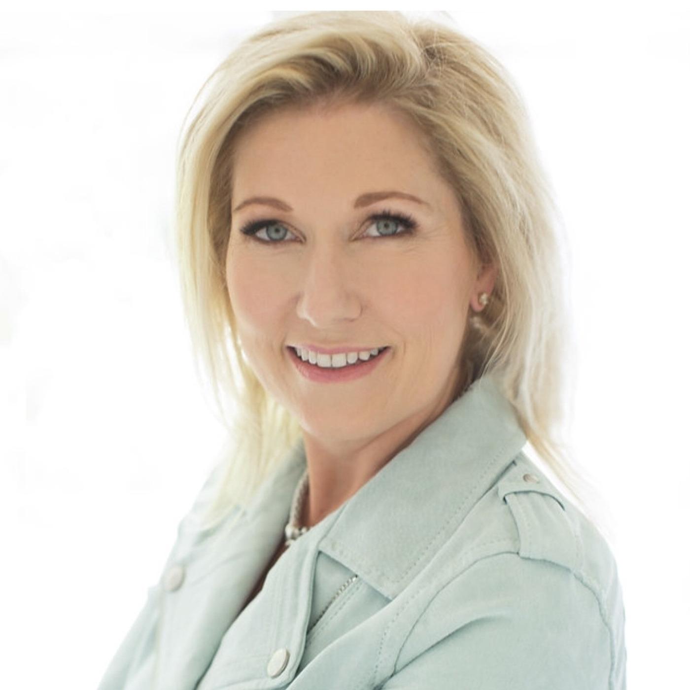 Part 2: Close Up Radio Welcomes Back Julia Nilsen of LiveWell Divorce Coaching