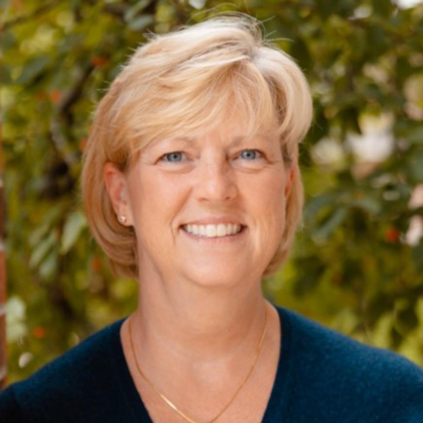 Close Up Radio Spotlights Cancer Treatment Pioneer Anita Davidson of Creative BioTherapeutics