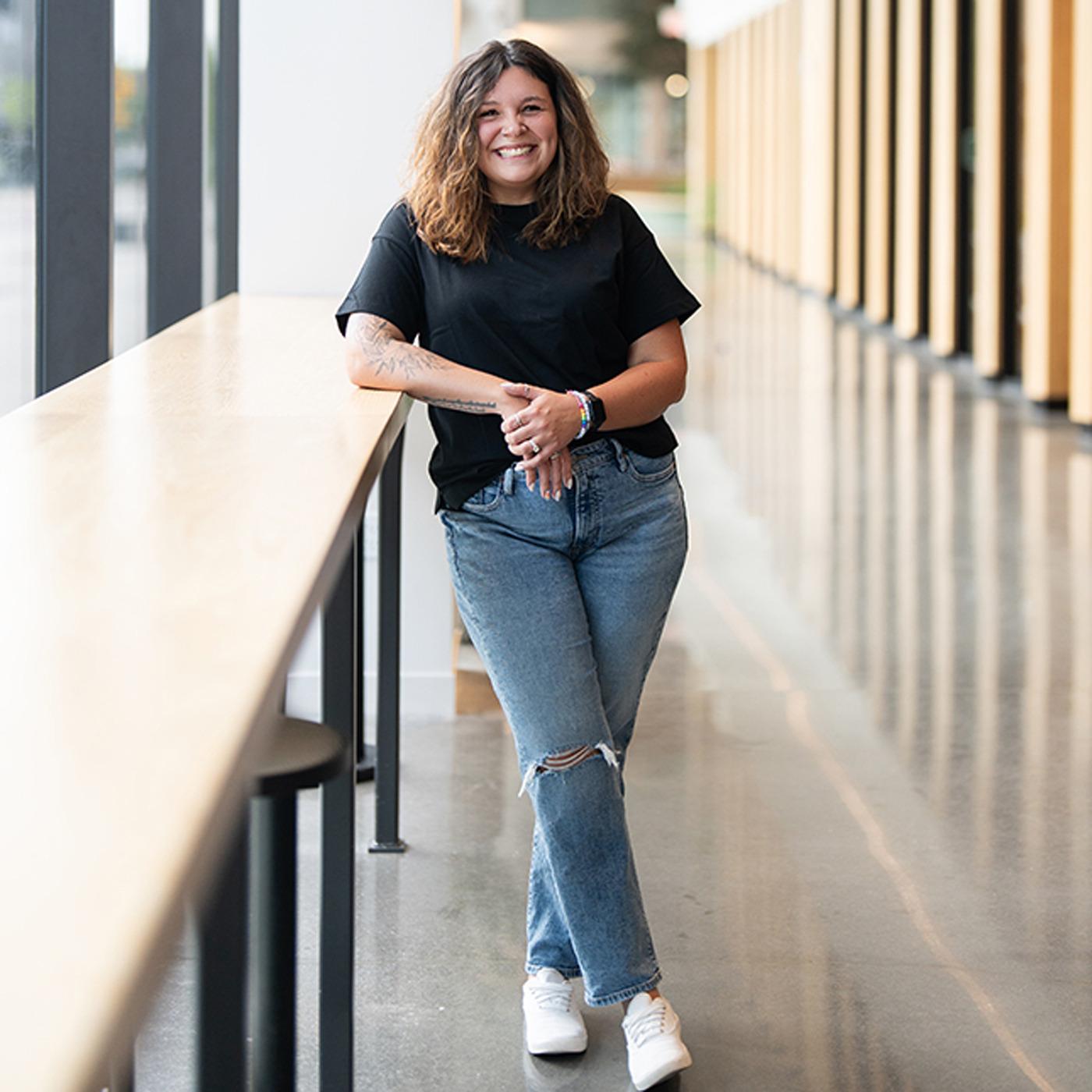 Close Up Radio Spotlights Fundraising Warrior and Account Executive Tosha Wise of RaiseAway