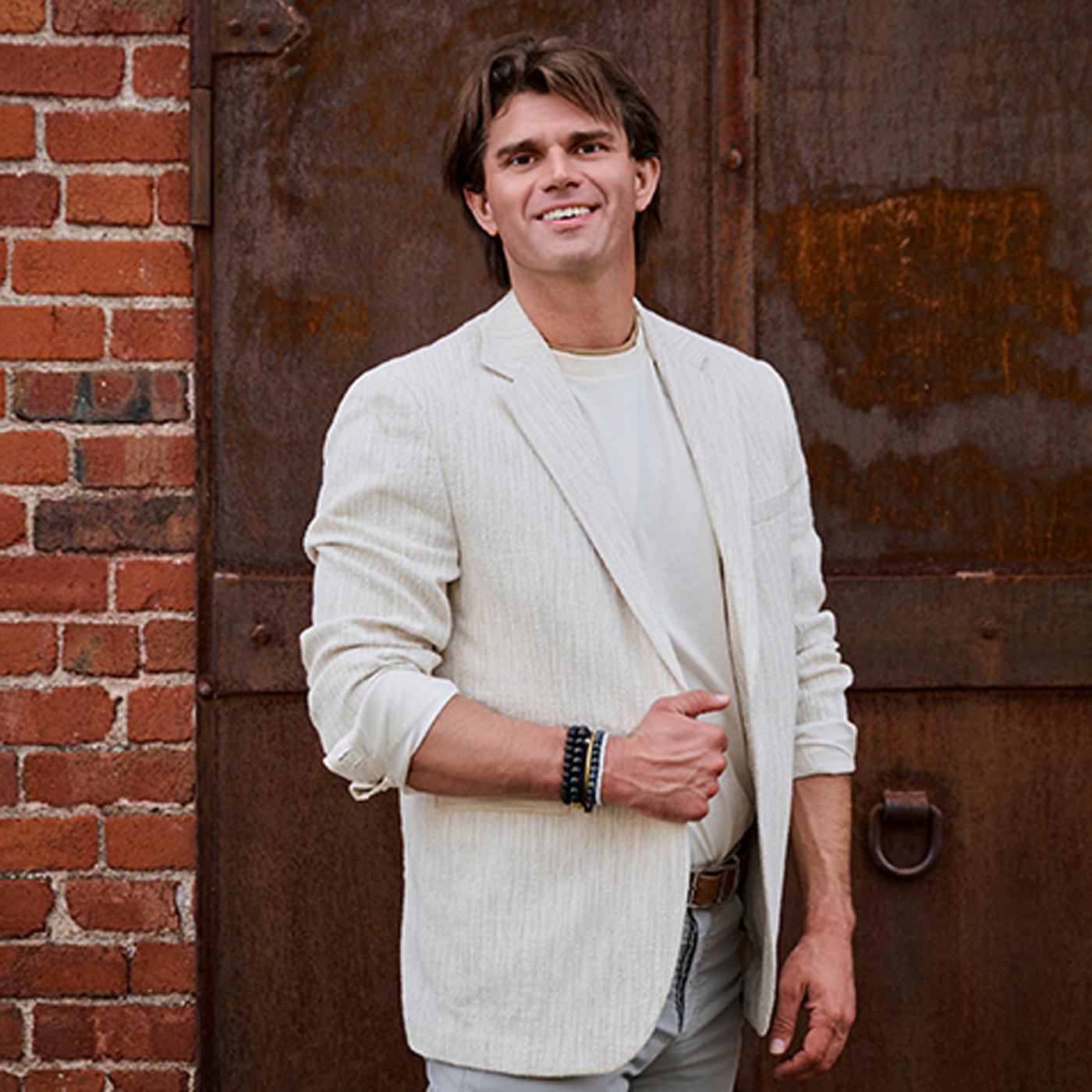 Close Up Radio Spotlights Real Estate Agent Payne Sharpley of Payne Sharpley Group