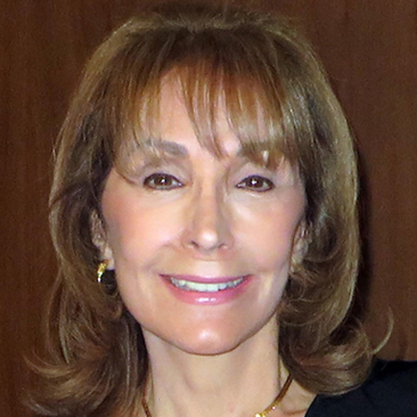 Close Up Radio Welcomes Back Psychologist, Executive Coach, and Author Marilyn Puder-York episode artwork