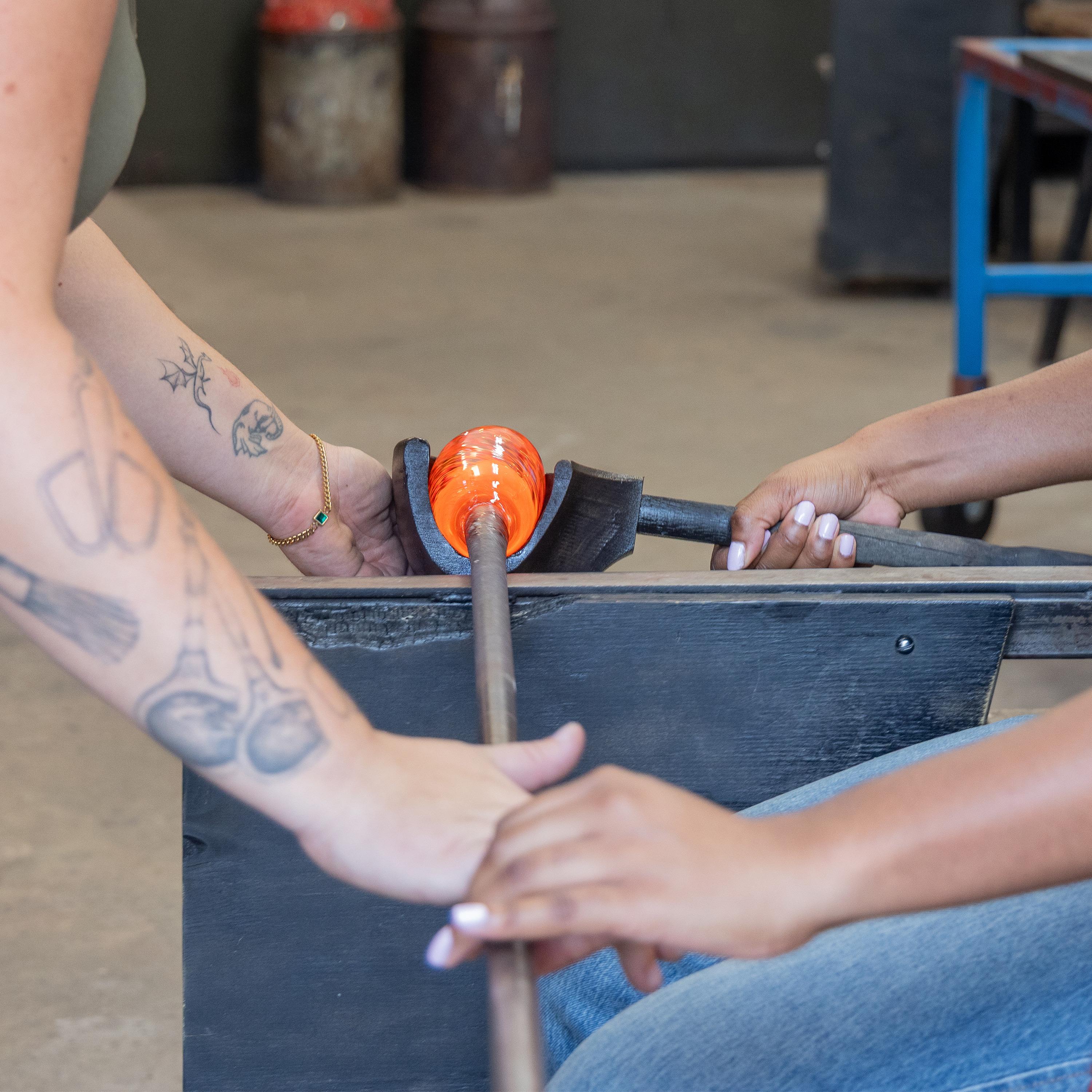 Water Street Glassworks, Benton Harbor episode artwork
