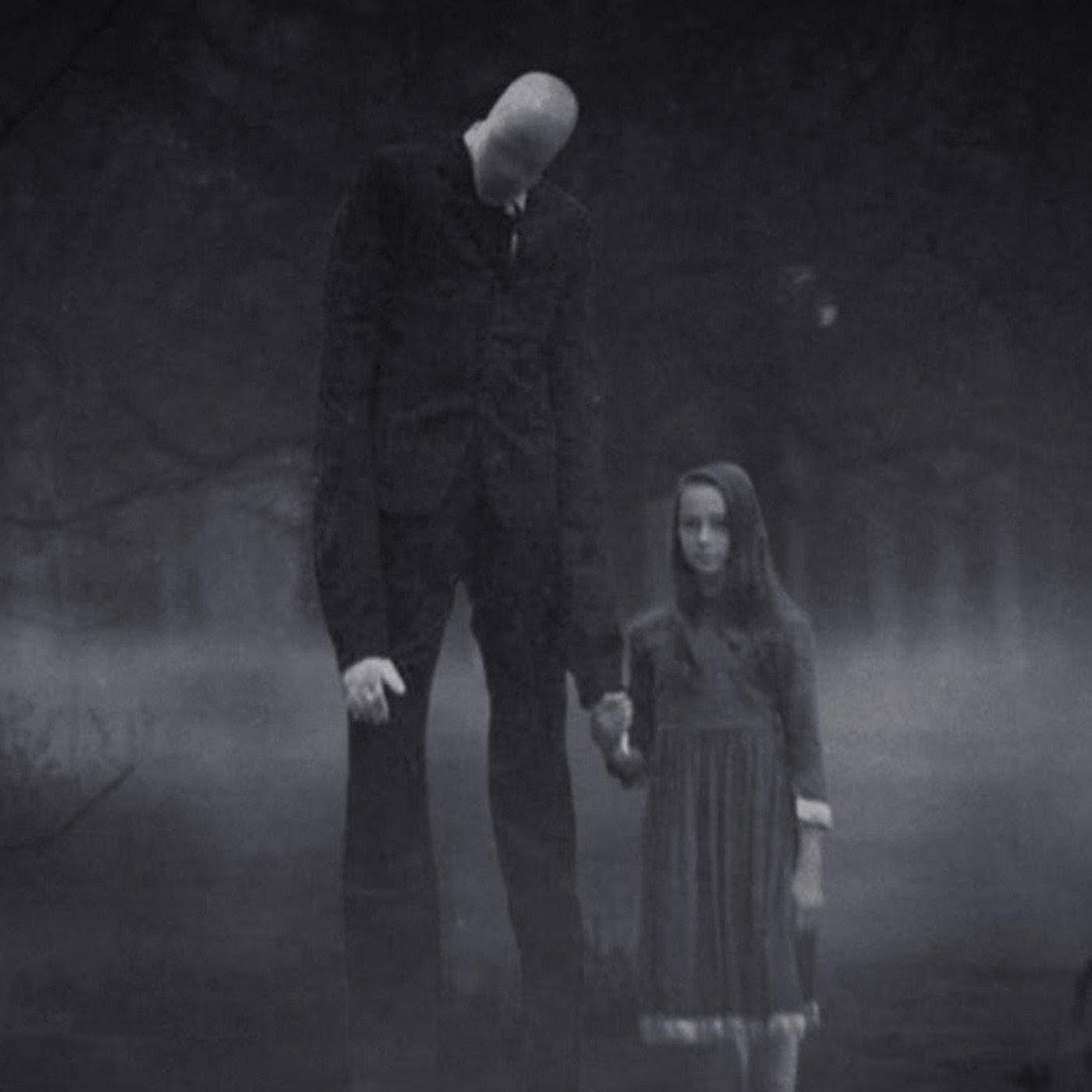 292: Slender Man + _beware the slenderman episode artwork